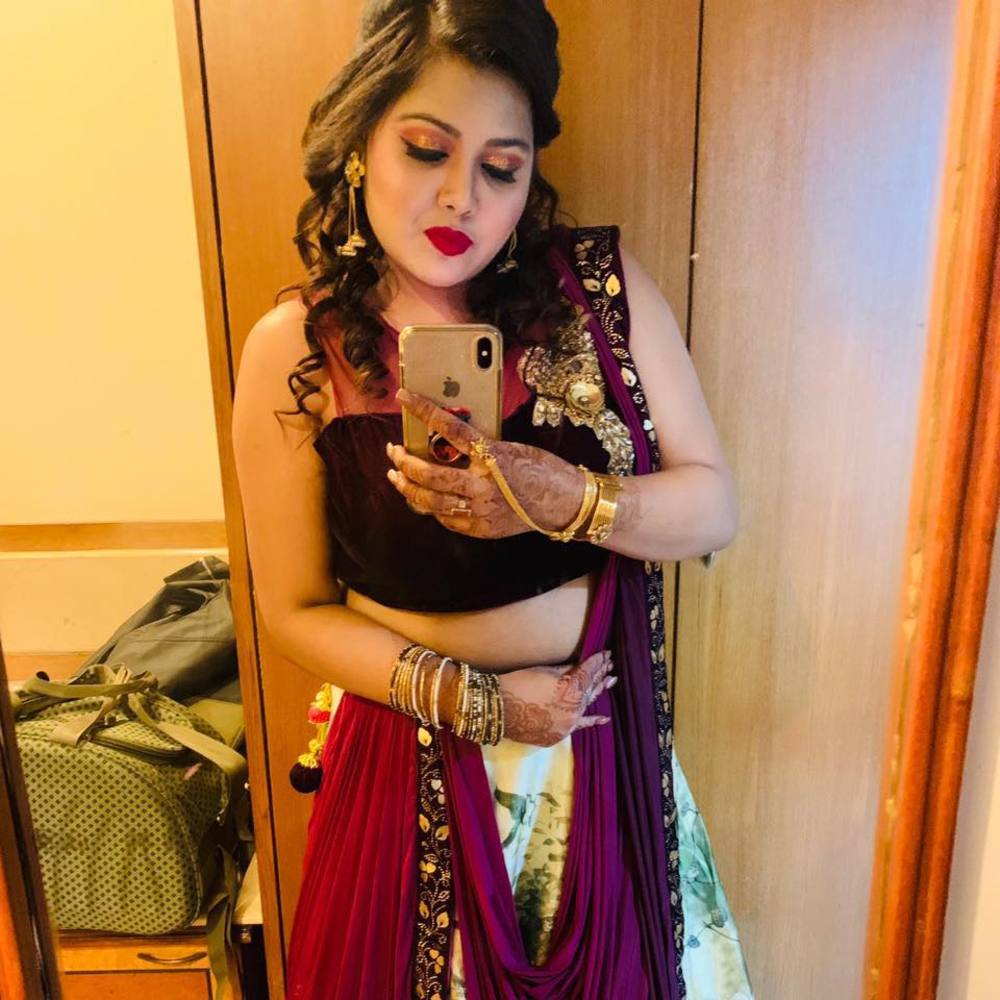 Meet your Posher, Isha